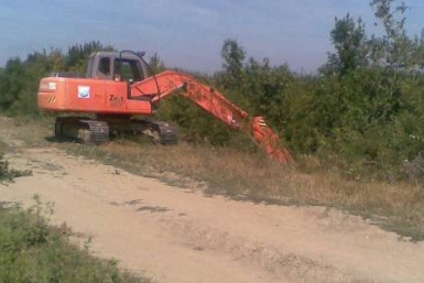 Хабаровские мелиораторы приступили к очистке магистральных отводных водоканалов в ЕАО Портал Город на Бире