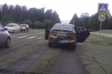 Пьяный водитель на иномарке врезался в авто и скрылся с места ДТП ИА ЕАОMedia