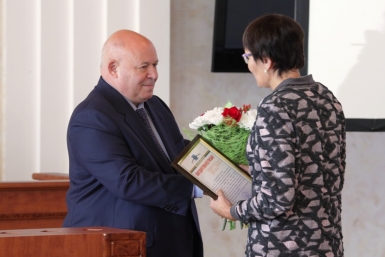 Награды областного парламента получили несколько жителей ЕАО Пресс-служба Законодательного Собрания ЕАО