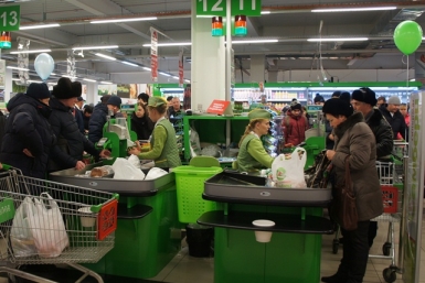 Покупателей биробиджанского ТРЦ &quotГигант&quot пришлось эвакуировать из-за угрозы теракта ИА EAOmedia