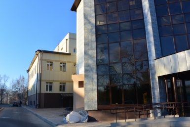 &quotДолгожданным долгостроем года&quot стал многофункциональный центр в Биробиджане Константин Земляникин