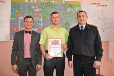 Благодарность за задержание пьяного лихача получил Константин Репик  пресс-служба УМВД РФ по ЕАО