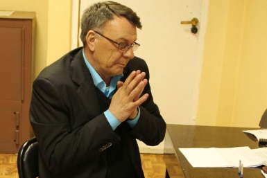 Тем, что происходит в &quotКогелете&quot, я не интересуюсь – экс-худрук театра Владимир Градов Газета &quotДи Вох&quot