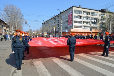 Многометровая копия Знамени Победы Юрий Скачков