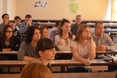 Управлять персоналом компании готов бесплатно научить школьников базовый вуз ЕАО Предоставлено ПГУ им. Шолом-Алейхема