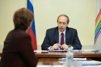Александр Левинталь провел прием граждан в Приемной Президента РФ в Биробиджане www.eao.ru