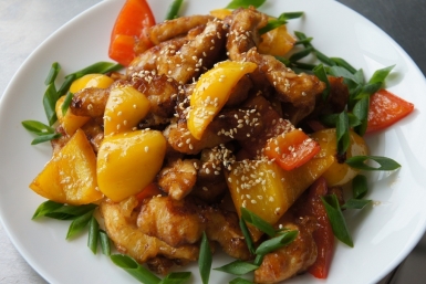 Нежнейшее мясо в кисло-сладком соусе от шеф-повара ресторана &quotКамелот&quot  ИА ЕАОMedia 